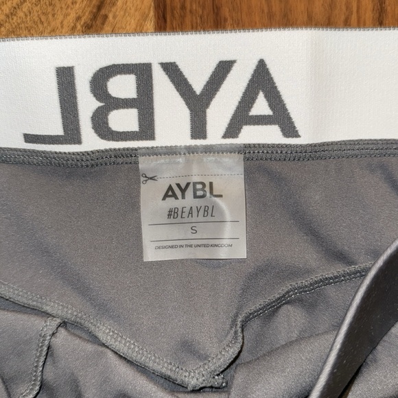 AYBL workout set - Picture 5 of 7